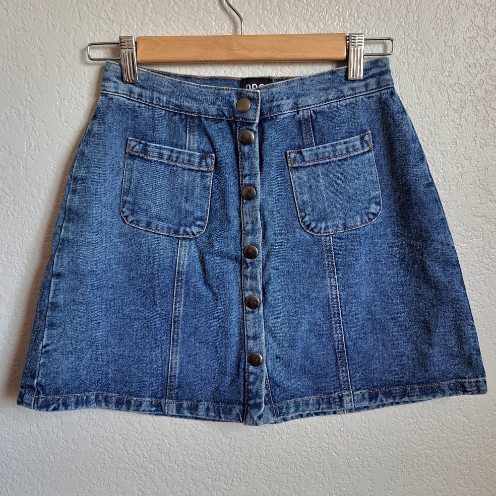 BDG Urban Outfitters Denim Button Front Mini Skirt Size Small